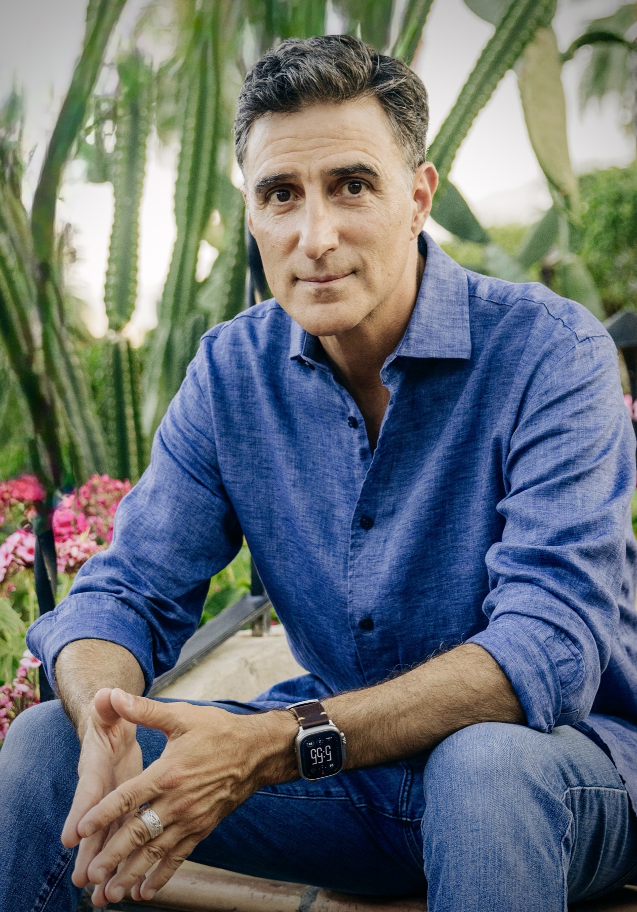 Headshot of Salvatore Manzi